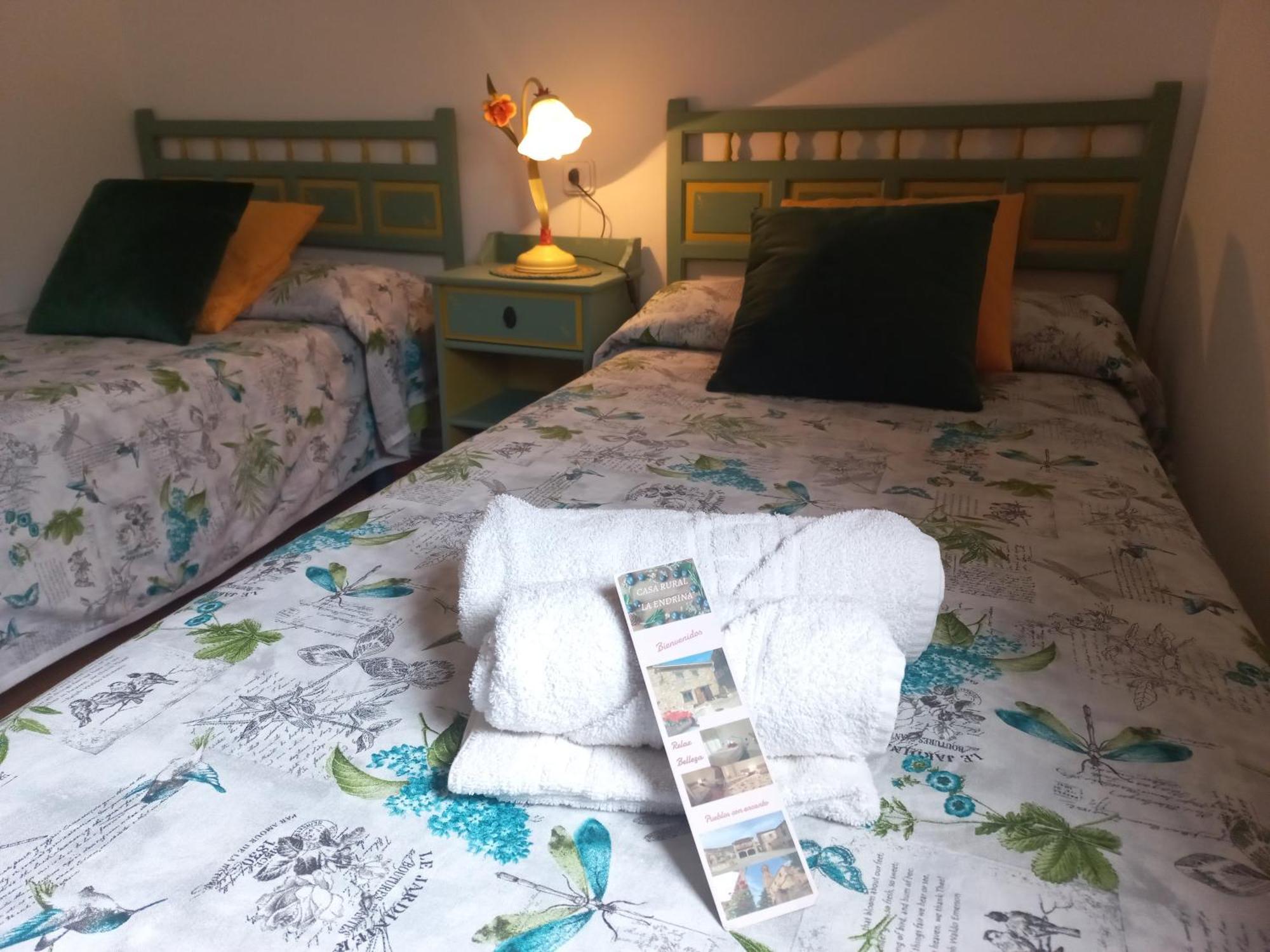 Casa Rural La Endrina Terriente Exteriör bild
